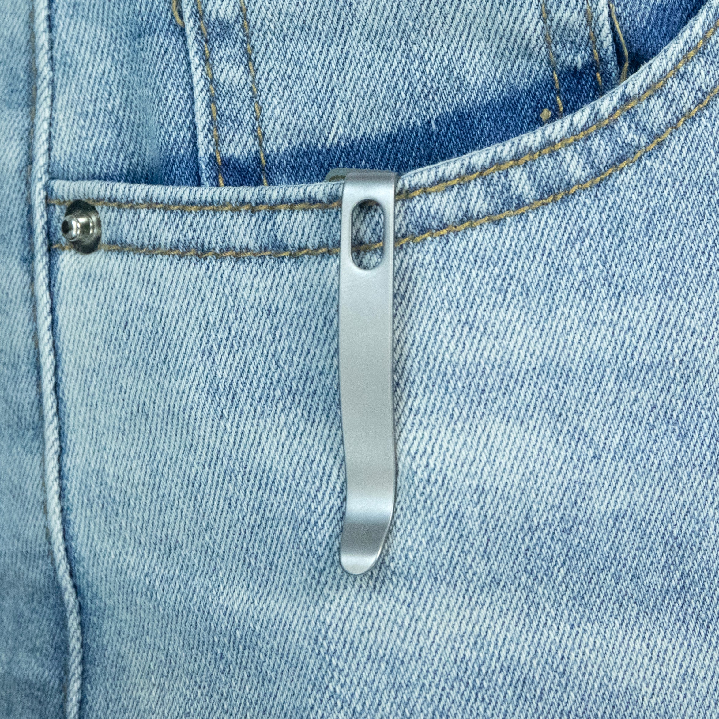 Kubey Mizo Liner Lock Front Flipper Folding Knife Camo G10 Handle 3.15" Satin 14C28N KU2101I