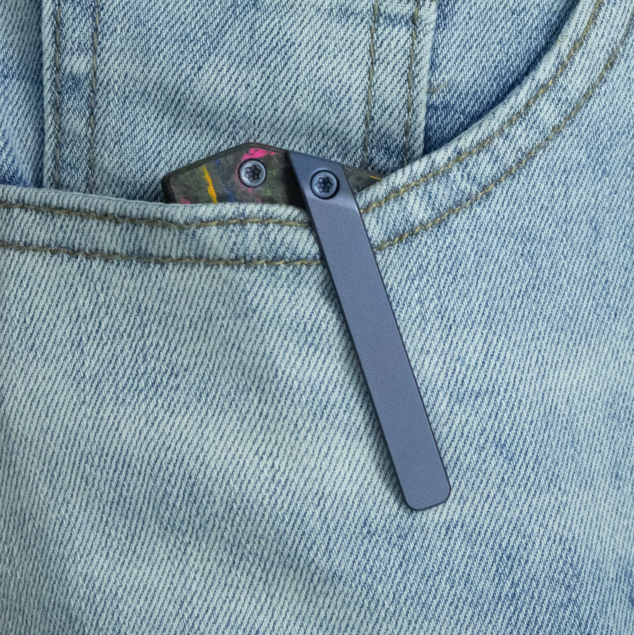 Hamster Suite 2A Outfitters Exclusive Linerlock Stonewash 80's Camo KU402H