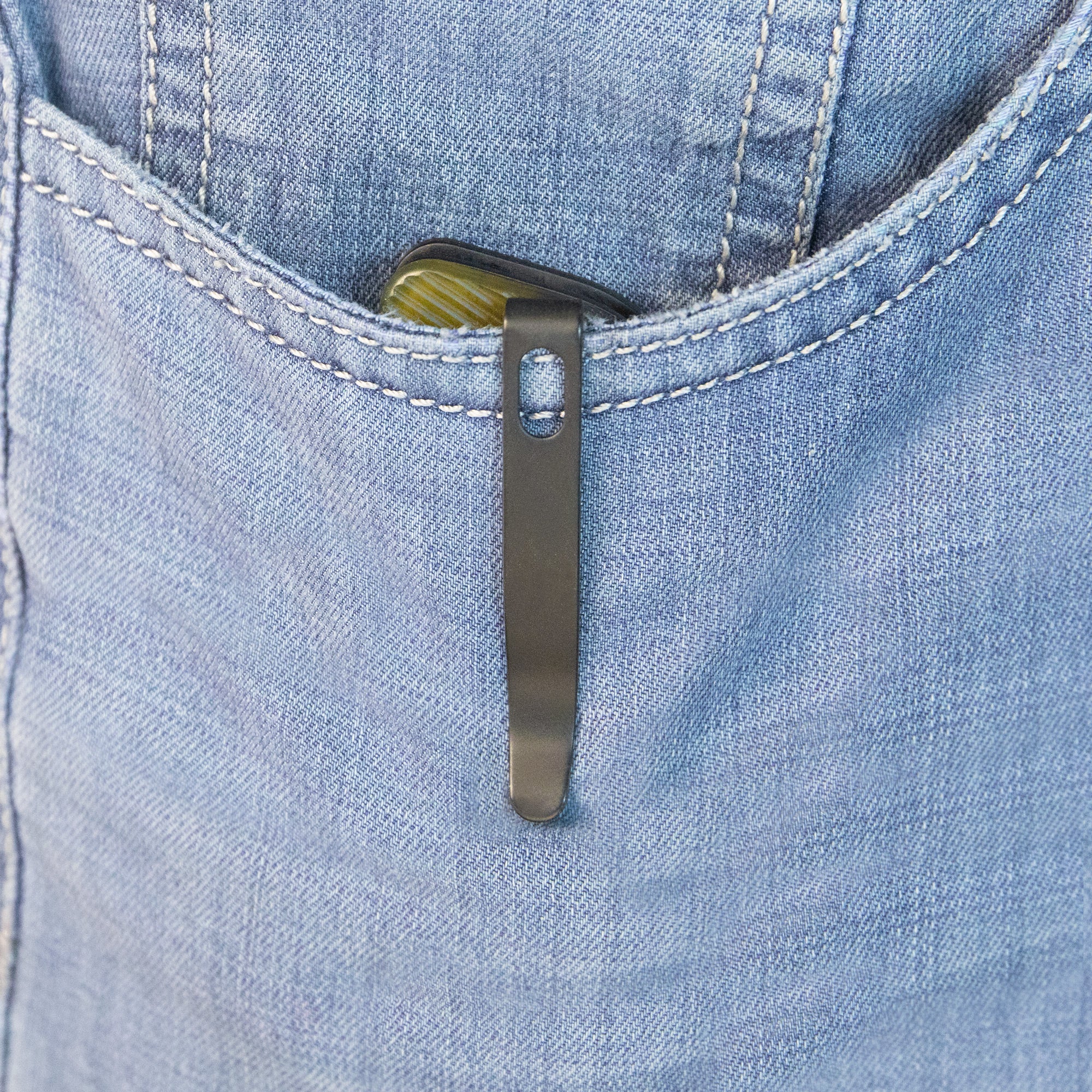 Kubey Karaji Liner Lock Dual Thumb Studs Open Folding Pocket Knife Ultem Handle 2.56" Blackwash 14C28N KU180M