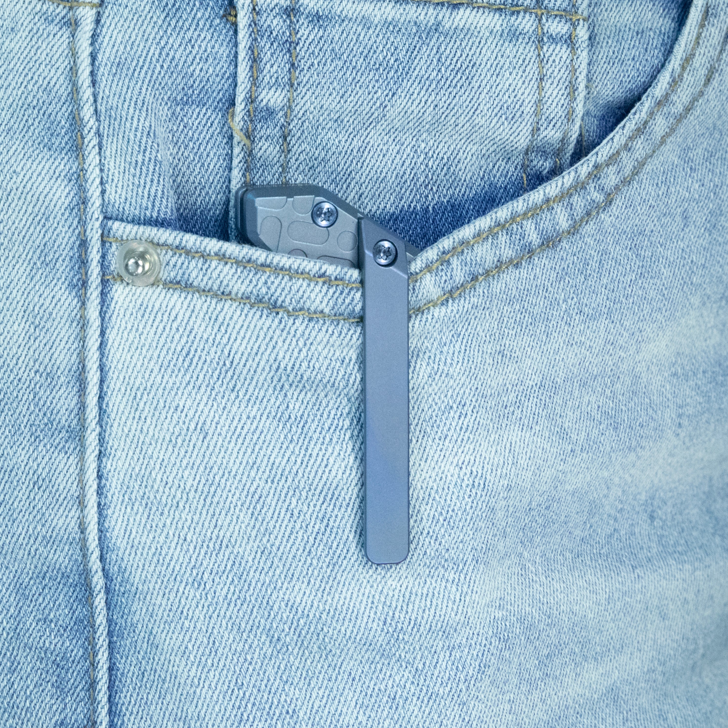 Kubey Hamster Frame Lock Folding Knife Blue Titanium Handle 3.46" Satin 14C28N Blade KU402B