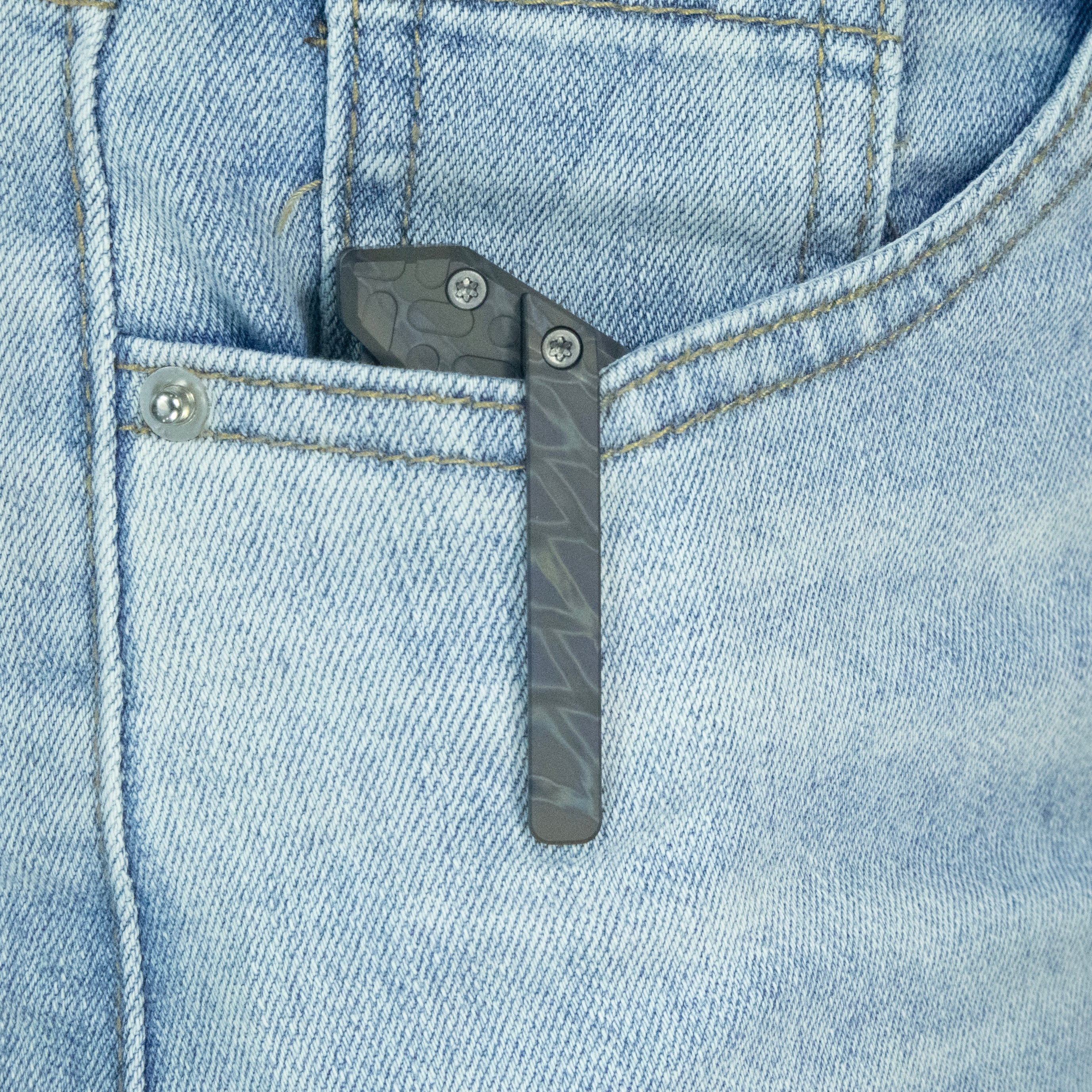 Kubey Hamster Frame Lock Folding Knife Flame Titanium Handle 3.46" Satin 14C28N Blade KU402C