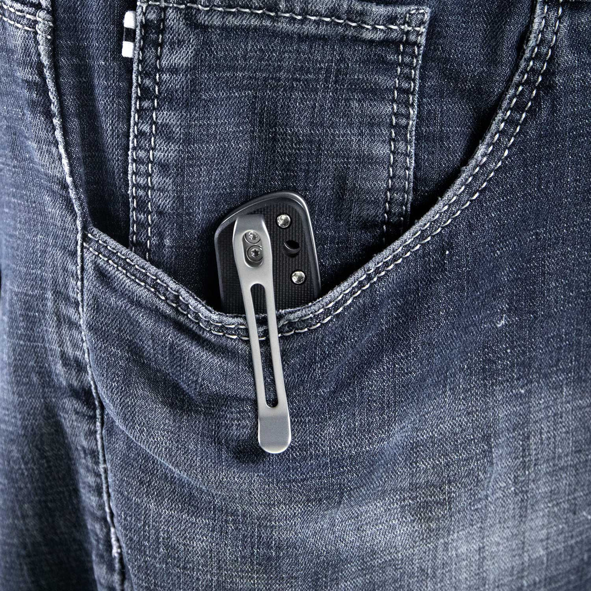 Momentum Linerlock Black KU344H