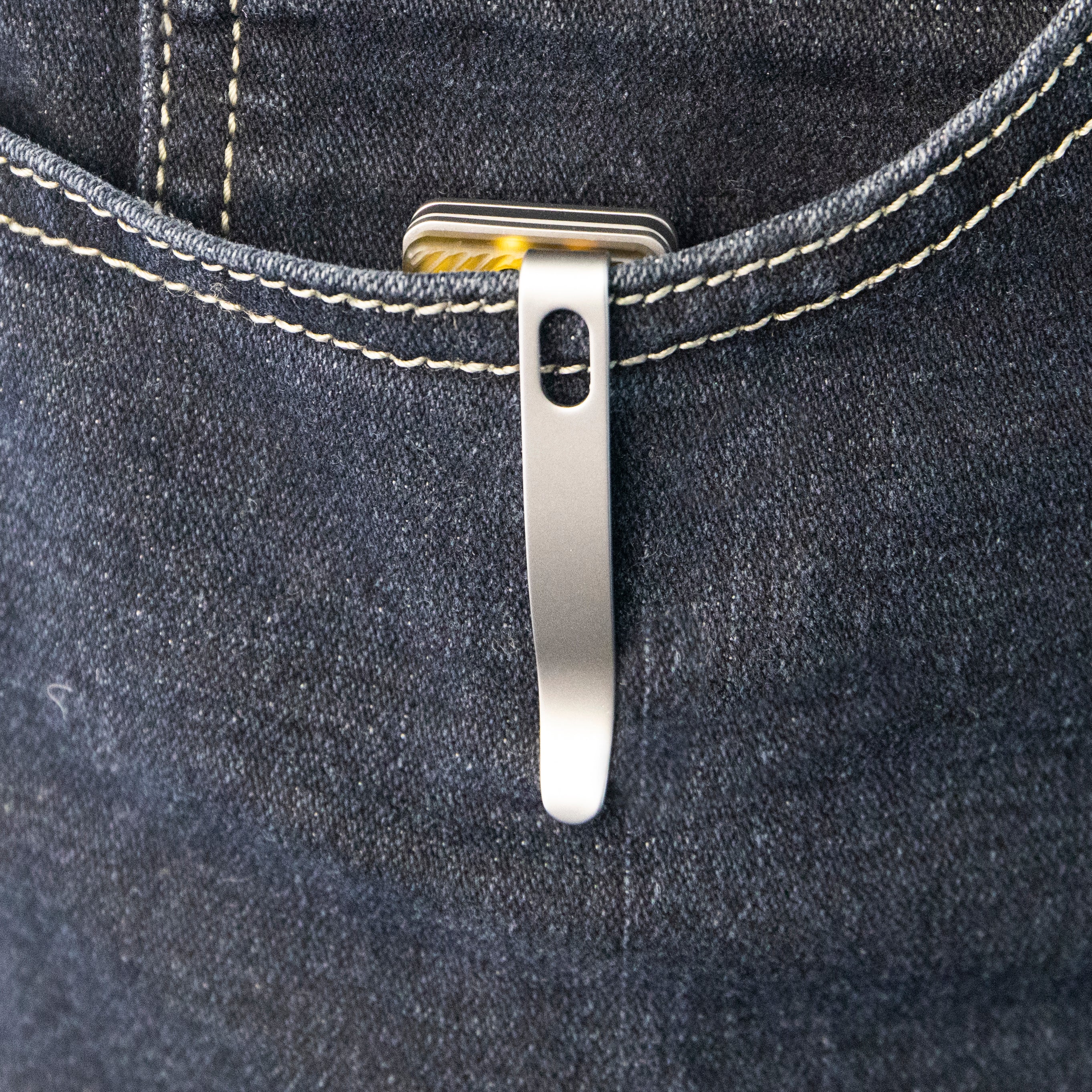 Kubey Akino Lockback Pocket Folding Knife Ultem Handle 3.15" Bead Blasted Sandvik 14C28N KU2102E