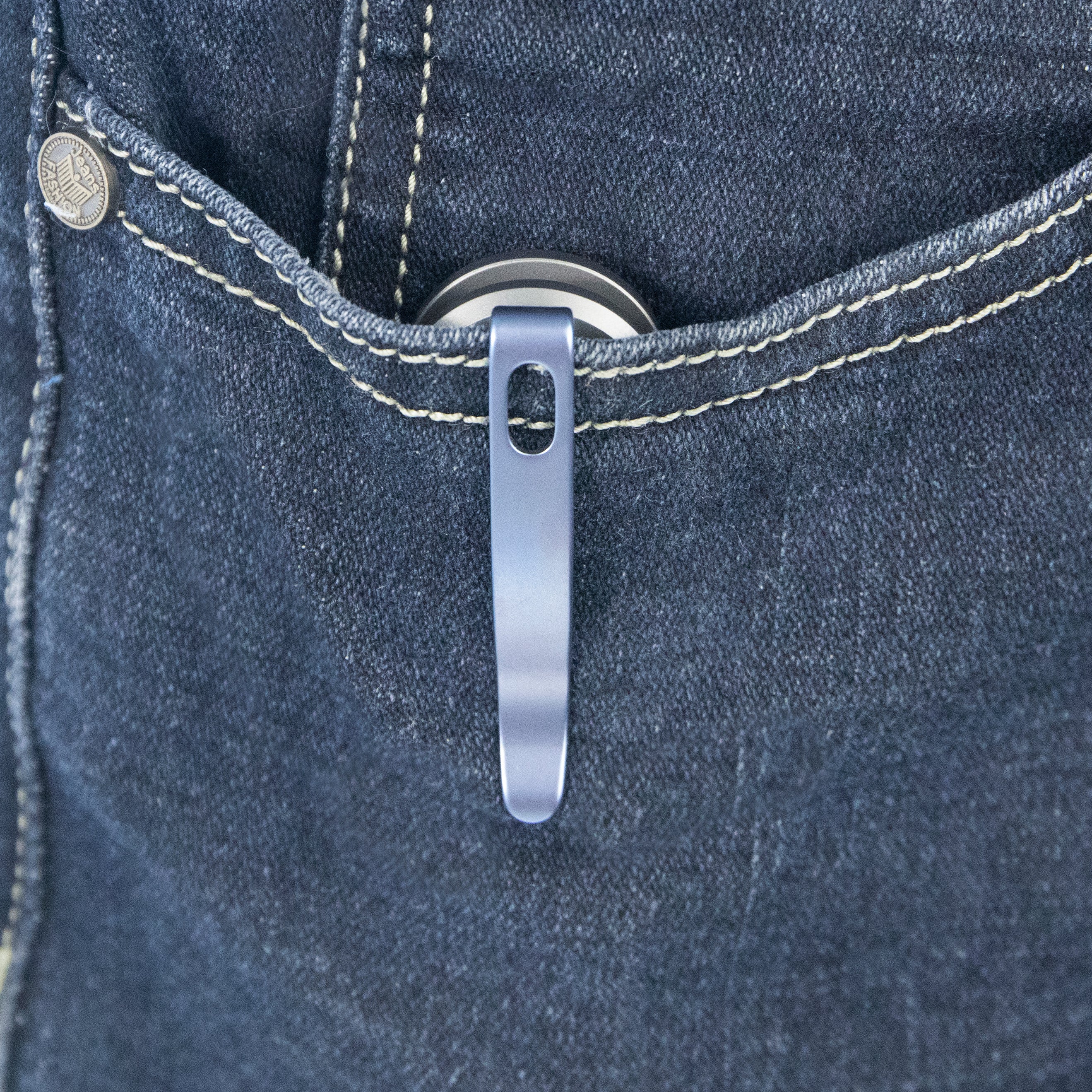 Kubey NEO Flipper Folding Pocket Knife Grey Titanium Handle 2.99" Belt Satin S35VN Blade KB359A