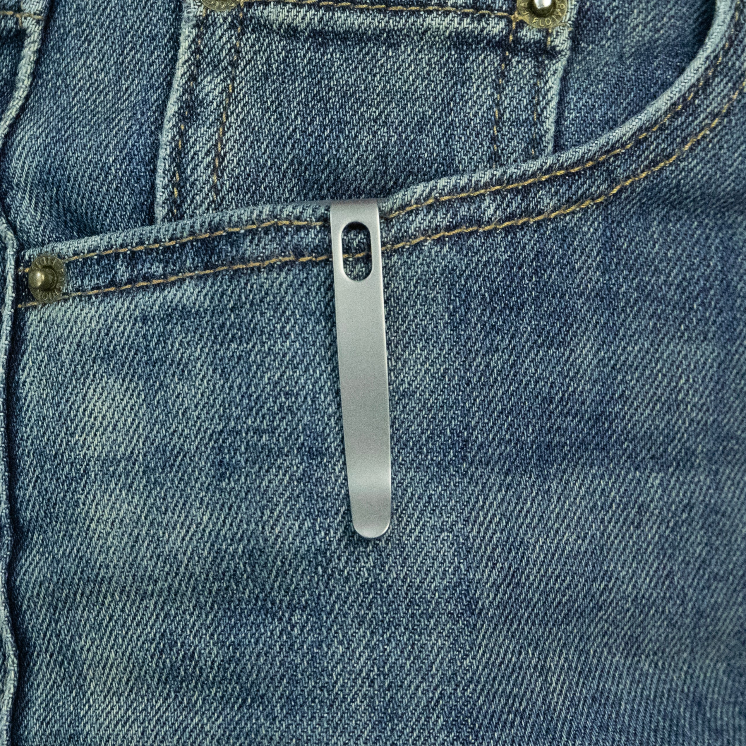 Boxer Linerlock Transparent Polycarbonate KU407F