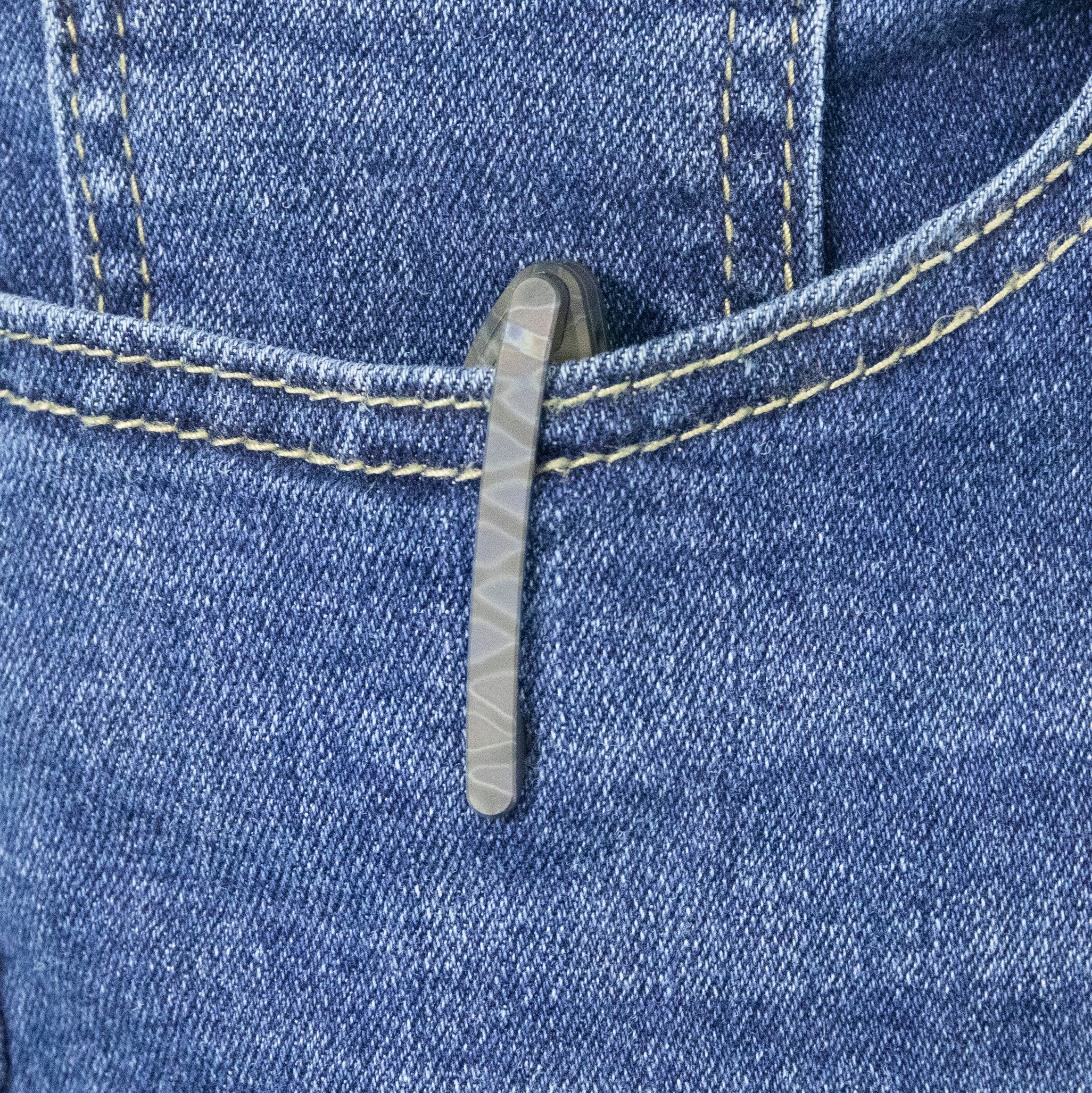 Kubey Pike Liner Lock Folding Knife Flame Titanium Handle 2.87" Sand Blasted CPM-20CV KB2103C