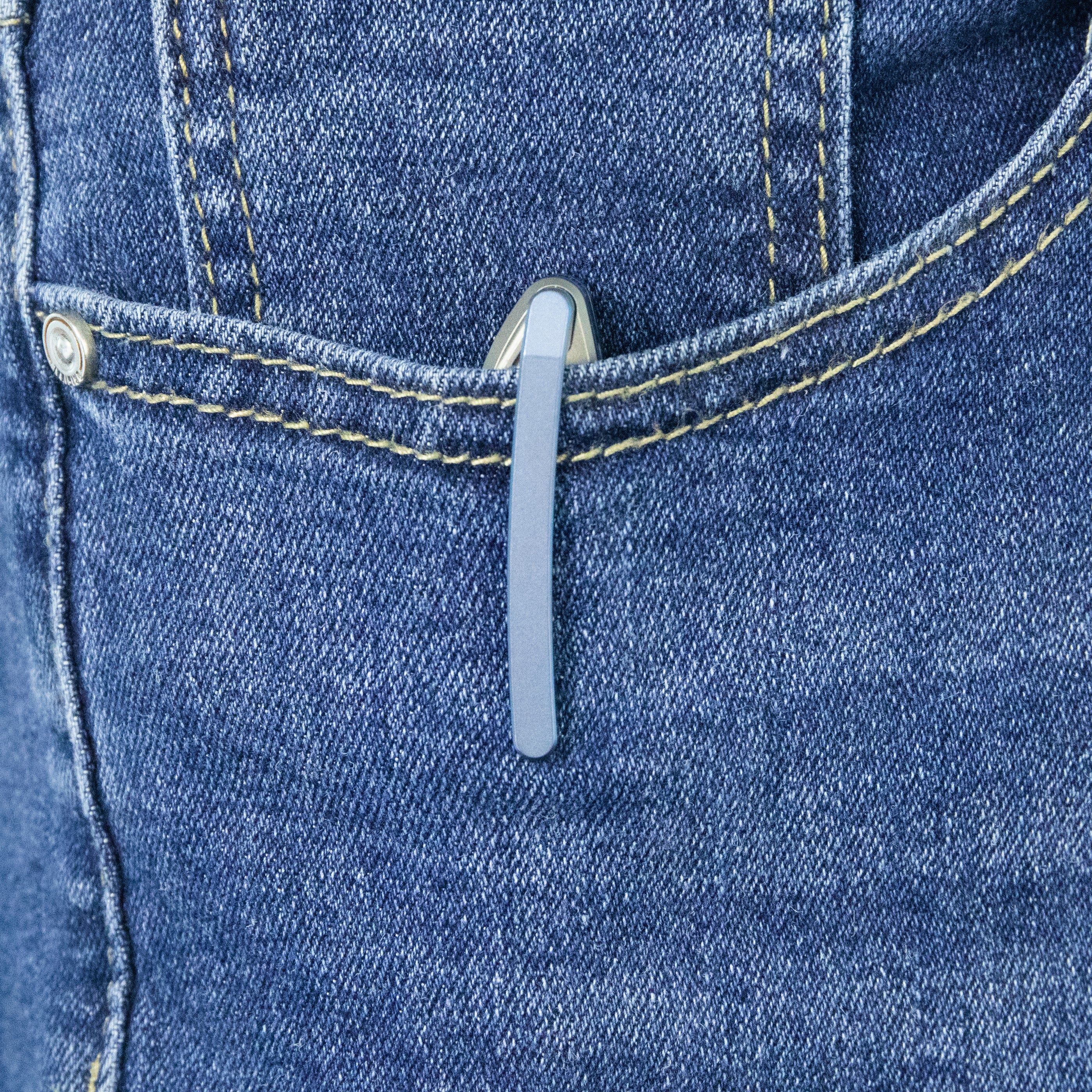 Kubey Pike Liner Lock Folding Knife Gray CPM-20CV Titanium Handle 2.87" Sand Blasted 6AL4V Titanium KB2103A