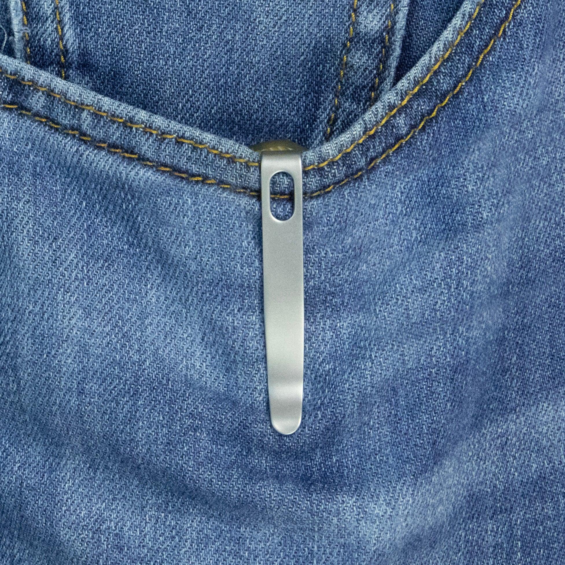 Kubey TBO Crossbar Crossbar lock Everyday Carry Folding Knife Ultem Handle 3.1" Satin 14C28N KU396C