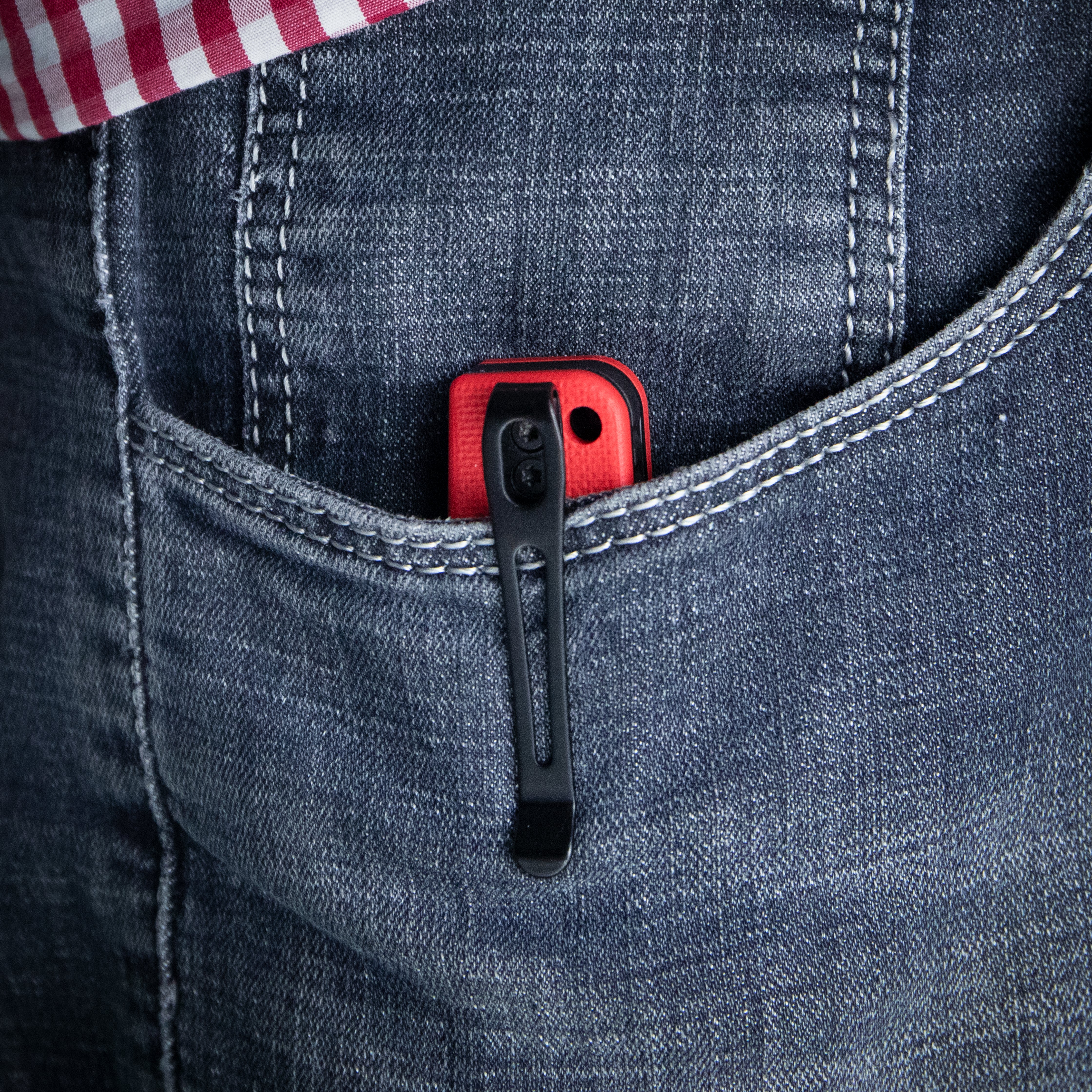 Wolverine Liner Lock Folding Knife Red G10 Handle 2.91" Dark Stonewashed D2 KU233E