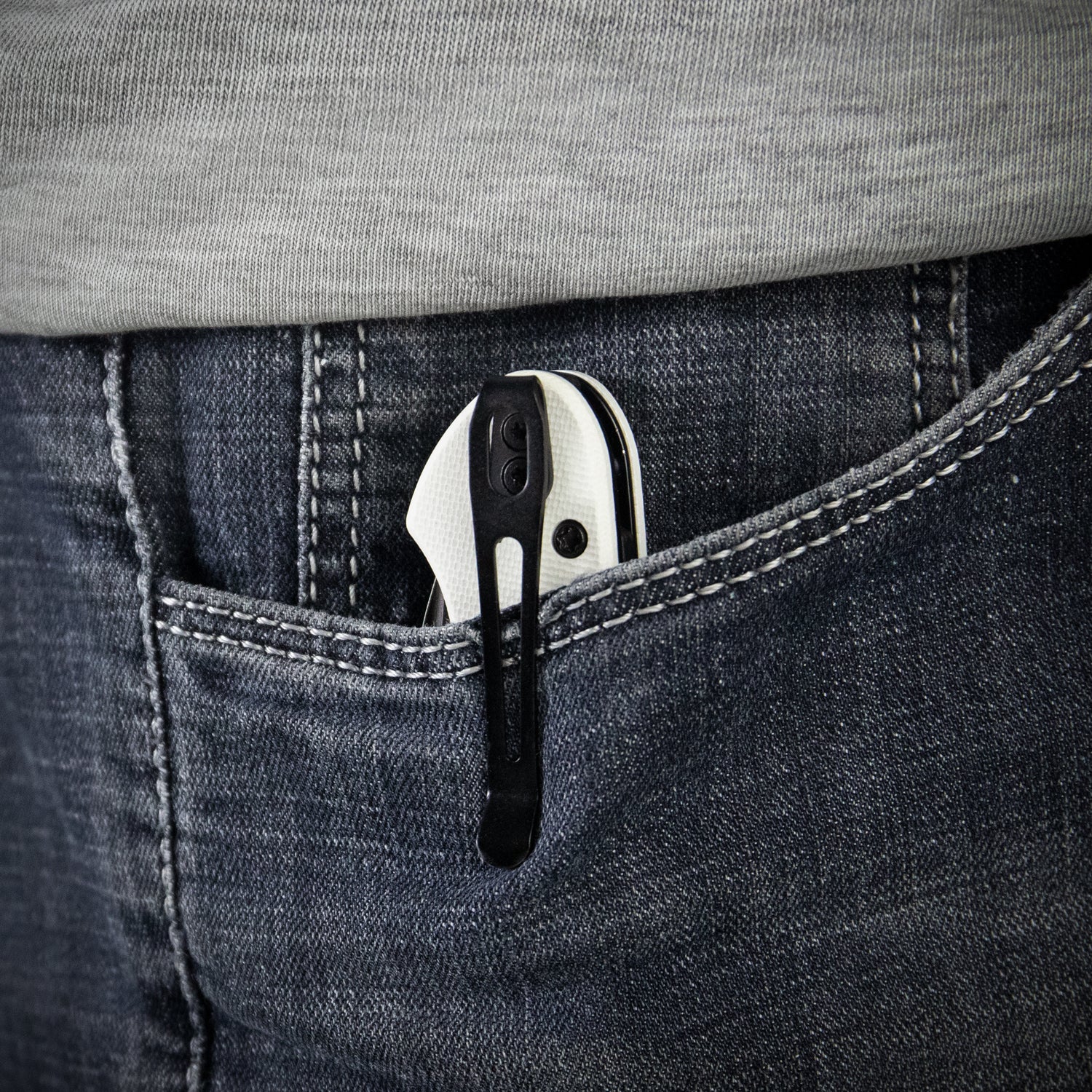 Kubey Dugu Liner Lock Folding Knife Ivory G10 Handle 2.91'' Dark Stonewashed 14C28N Blade KU210G NEW