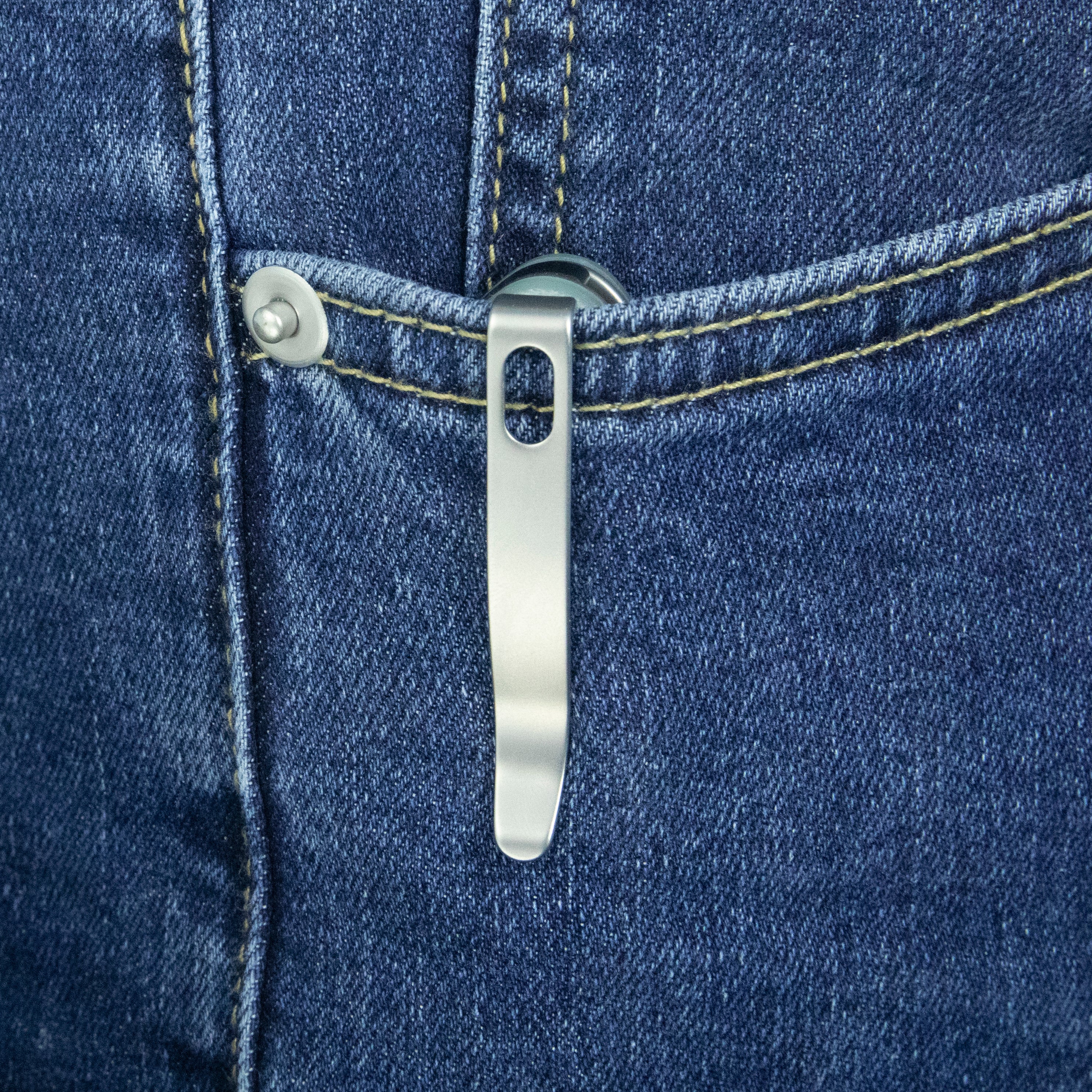 Kubey Dugu Liner Lock Folding Knife Camo G10 Handle 2.91'' Beadblast 14C28N Blade KU210H