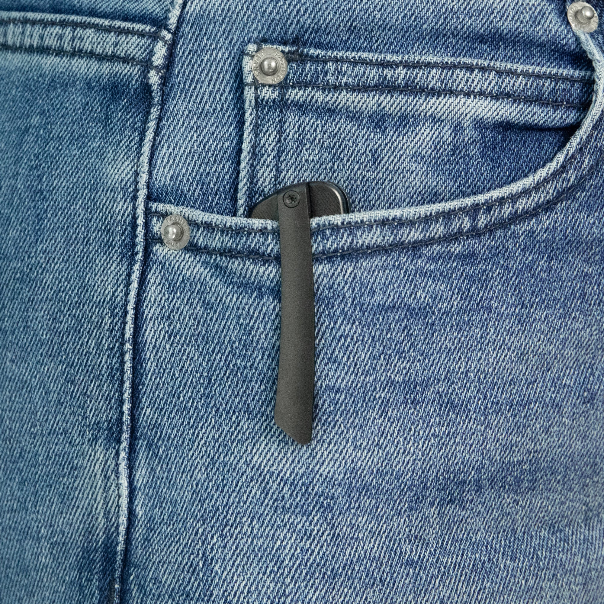 Kubey Momentum Frame Lock Front Flipper Pocket Folding Knife DLC Titanium Handle DLC M390 Blade KB386D