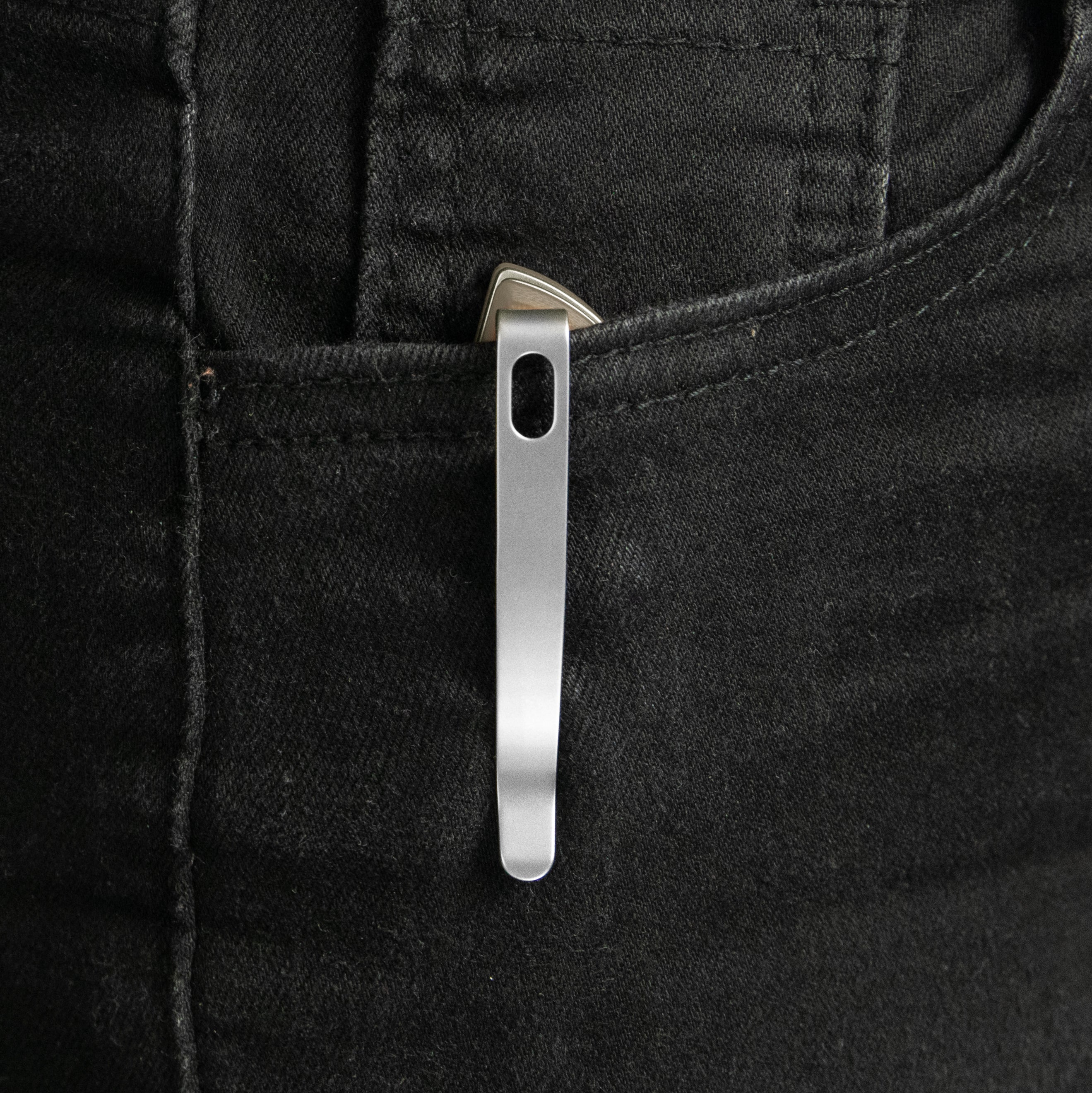 Kubey Nova Liner Lock Flipper Folding Pocket Knife Beige G-10 Handle Satin 14C28N KU117R