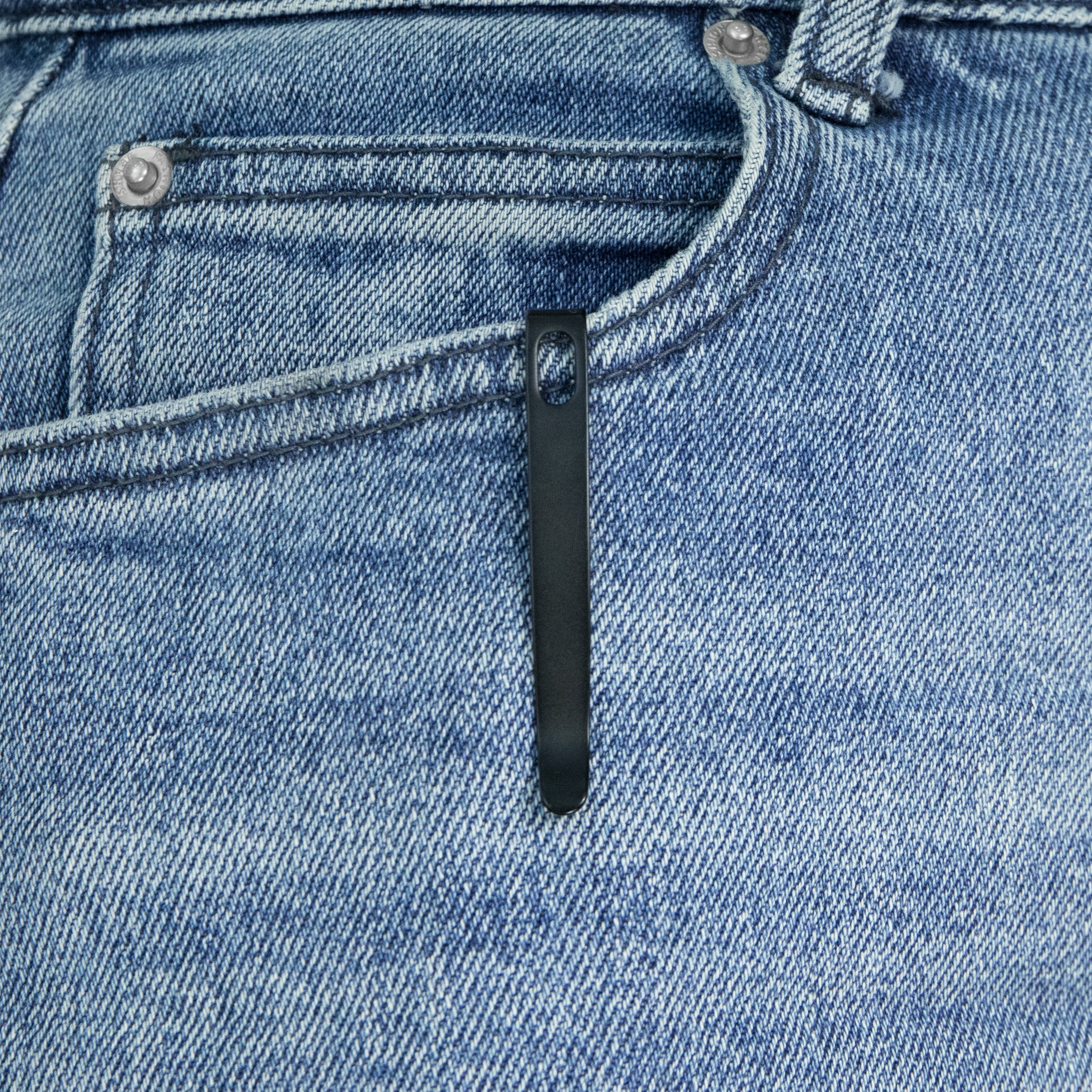 Flash Linerlock Black Red KU158Q