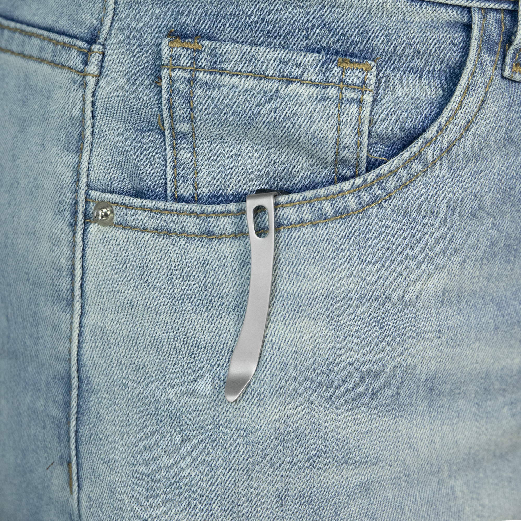 Kubey Crest Liner Lock Pikal Folding Knife Black G10 Handle 3.78" Satin 14C28N KU346A