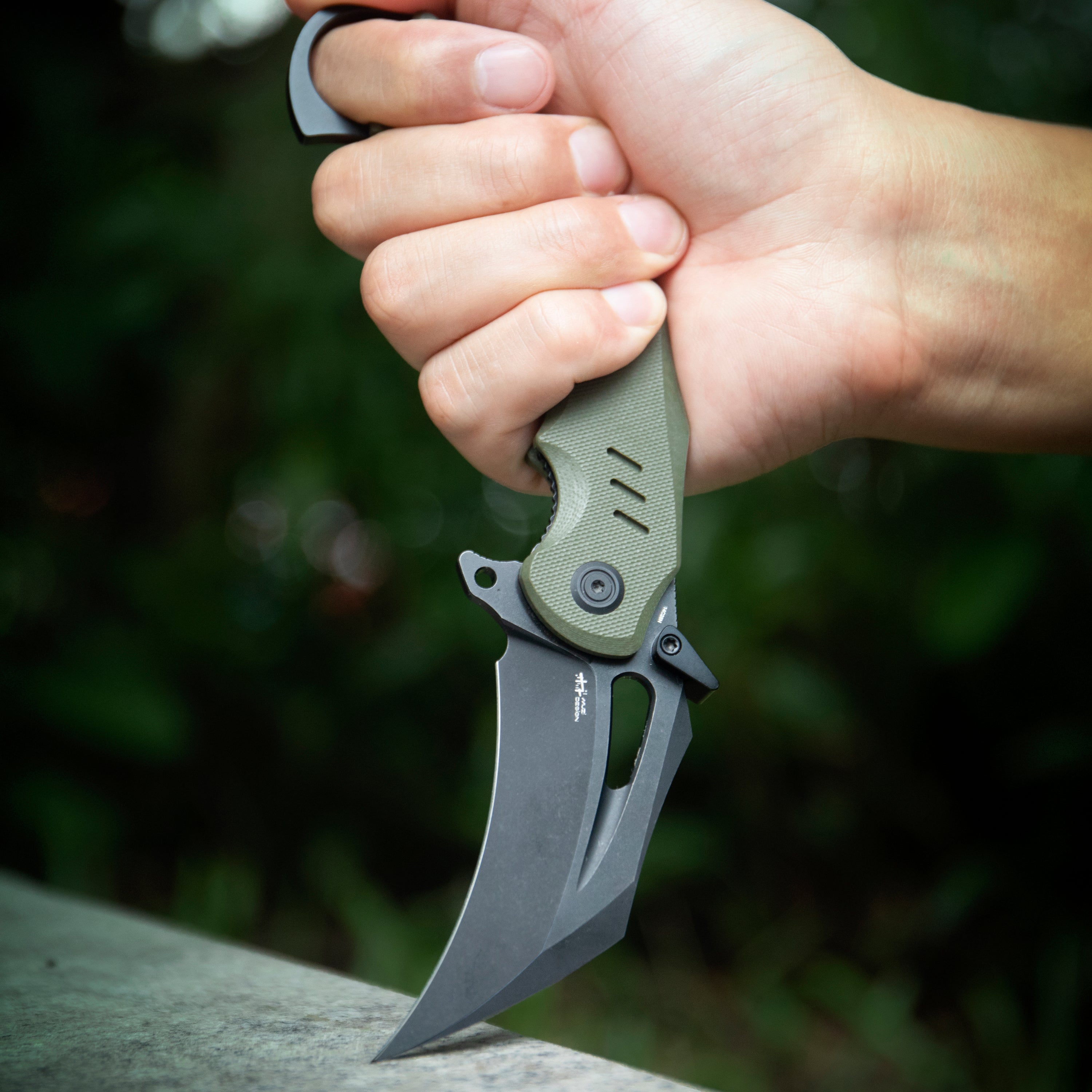 Kubey Wrath Karambit Folding Knife Black G-10 Handle 2.68" Beadblast 14C28N Blade KU261A